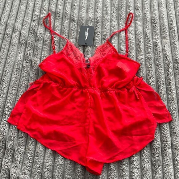 PrettyLittleThing Other - PrettyLittleThing Lace Trim Romper/Teddy NWT